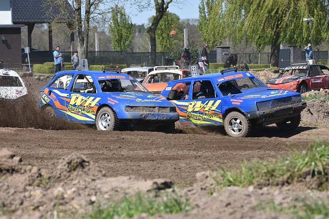 库里成历史第四人，加入至少2个MVP、2个AMVP和1个FMVP俱乐部.